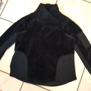 Athletic Works (L) Fleece Turtleneck Pullover in Blk